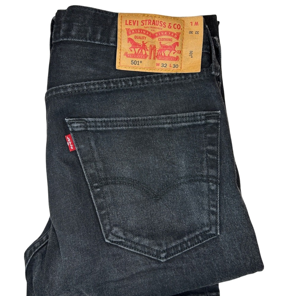 Levi's 501 Original Fit Jeans 32x30 Mens Black Straight Leg Button Fly 005012442